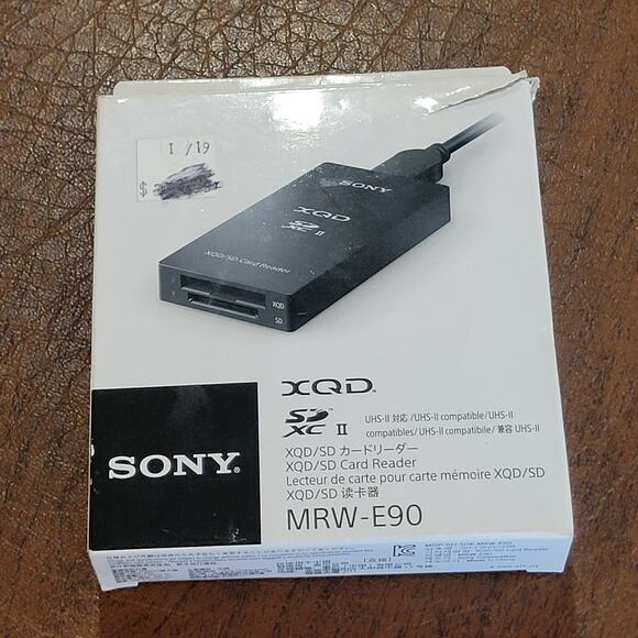 Sony MRW-E90 XQD/SD Card Reader. New open box - Picture 1 of 9